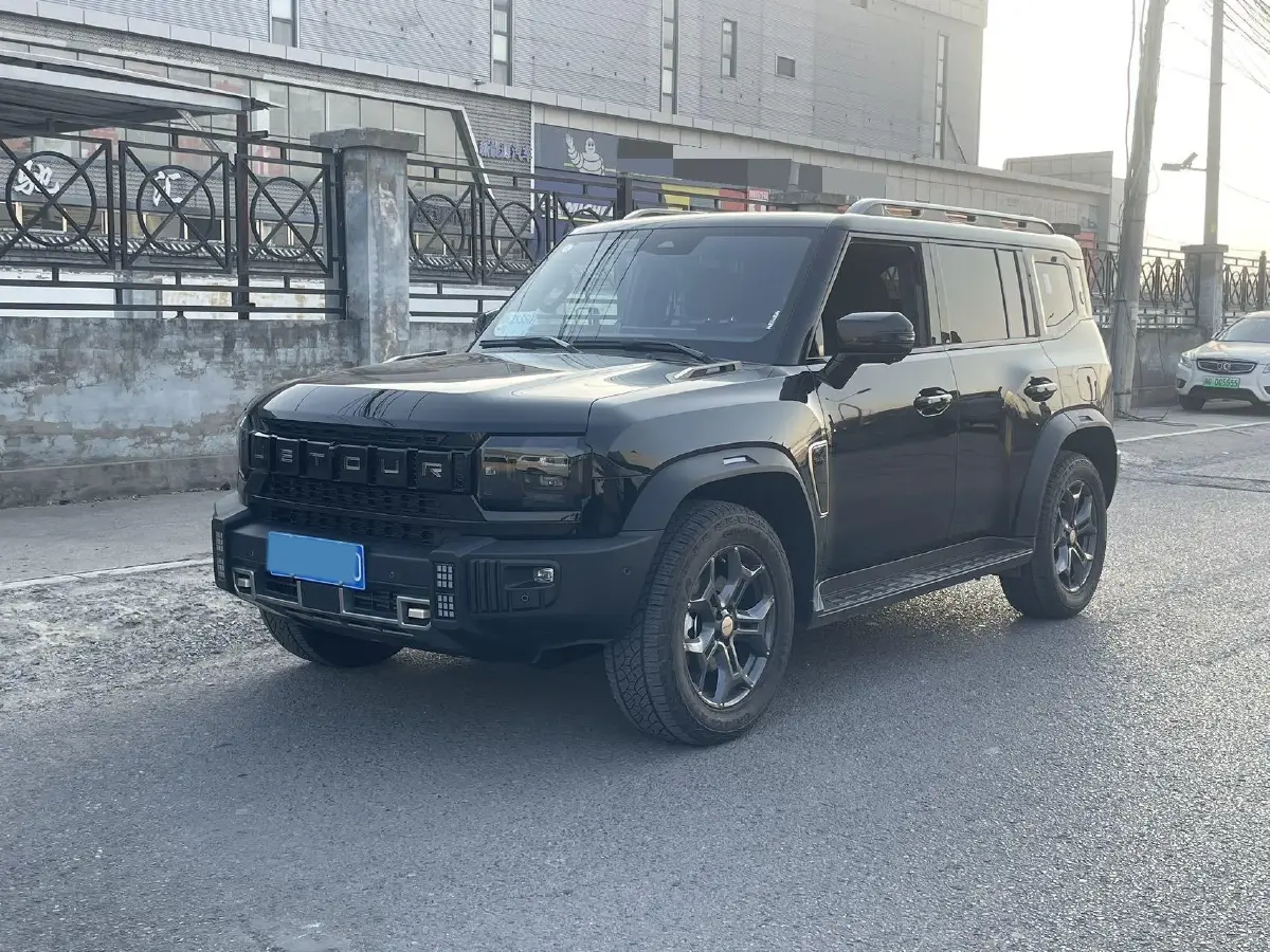 2026 Jetour Traveller 2.0T 254HP L4 7DCT