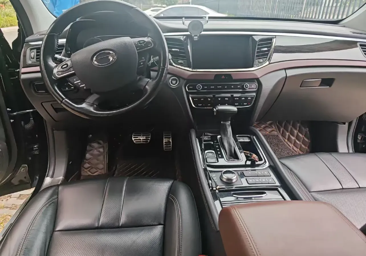 2017 GAC Trumpchi GS8 2.0T 201HP L4 6AT,autocango,china used car exporter,china ev exporter,chinese used car exporter,chinese used ev exporter