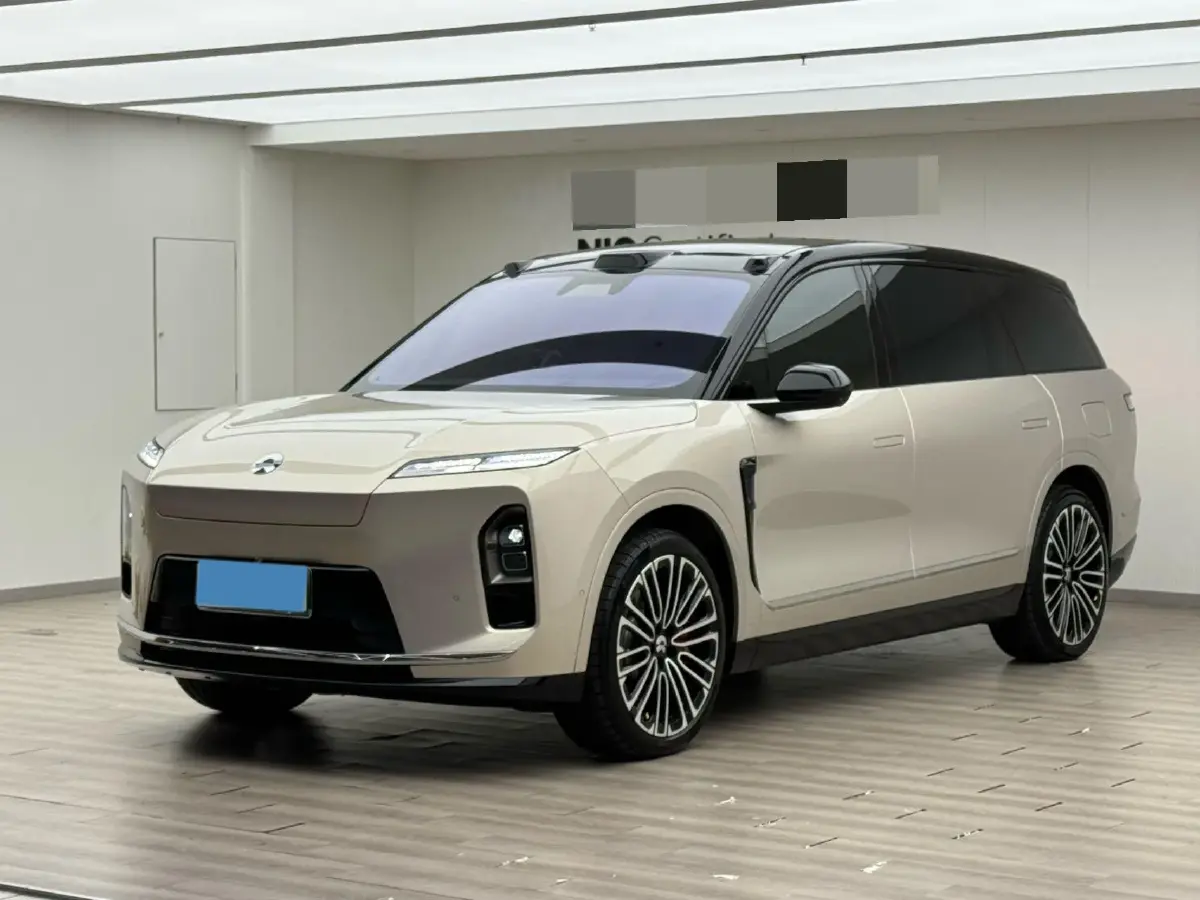 2026 NIO ES8 BEV