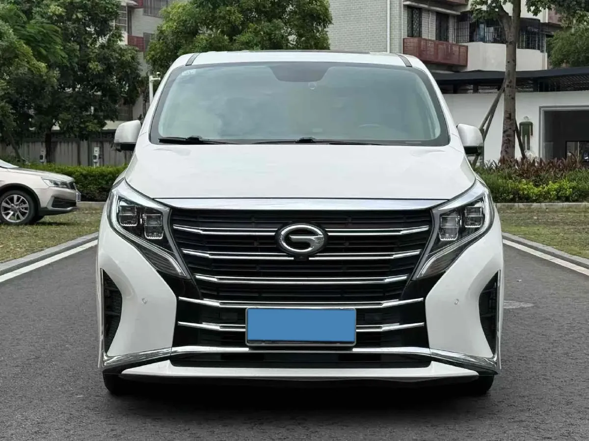 2021 GAC Trumpchi M8 2.0T 252HP L4 8AT,autocango,china used car exporter,china ev exporter,chinese used car exporter,chinese used ev exporter
