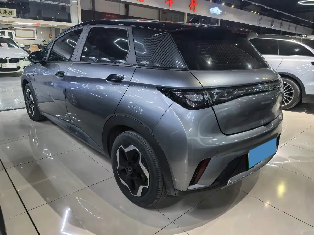 2021 Ford Escort 1.5L 122HP L3 6AT,autocango,china used car exporter,china ev exporter,chinese used car exporter,chinese used ev exporter