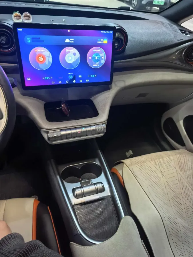 2021 Ford Escort 1.5L 122HP L3 6AT,autocango,china used car exporter,china ev exporter,chinese used car exporter,chinese used ev exporter