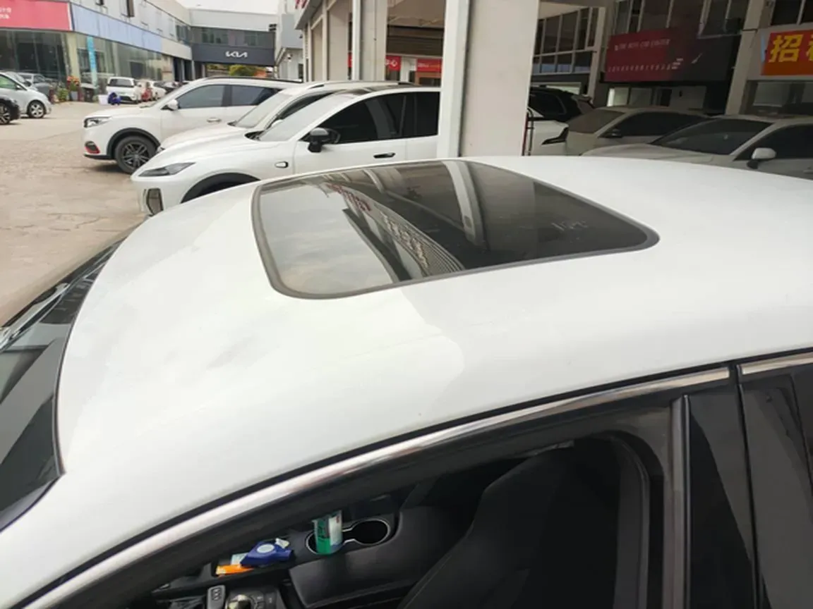 2017 Lexus IS 2.0T 245HP L4 8AT,autocango,china used car exporter,china ev exporter,chinese used car exporter,chinese used ev exporter