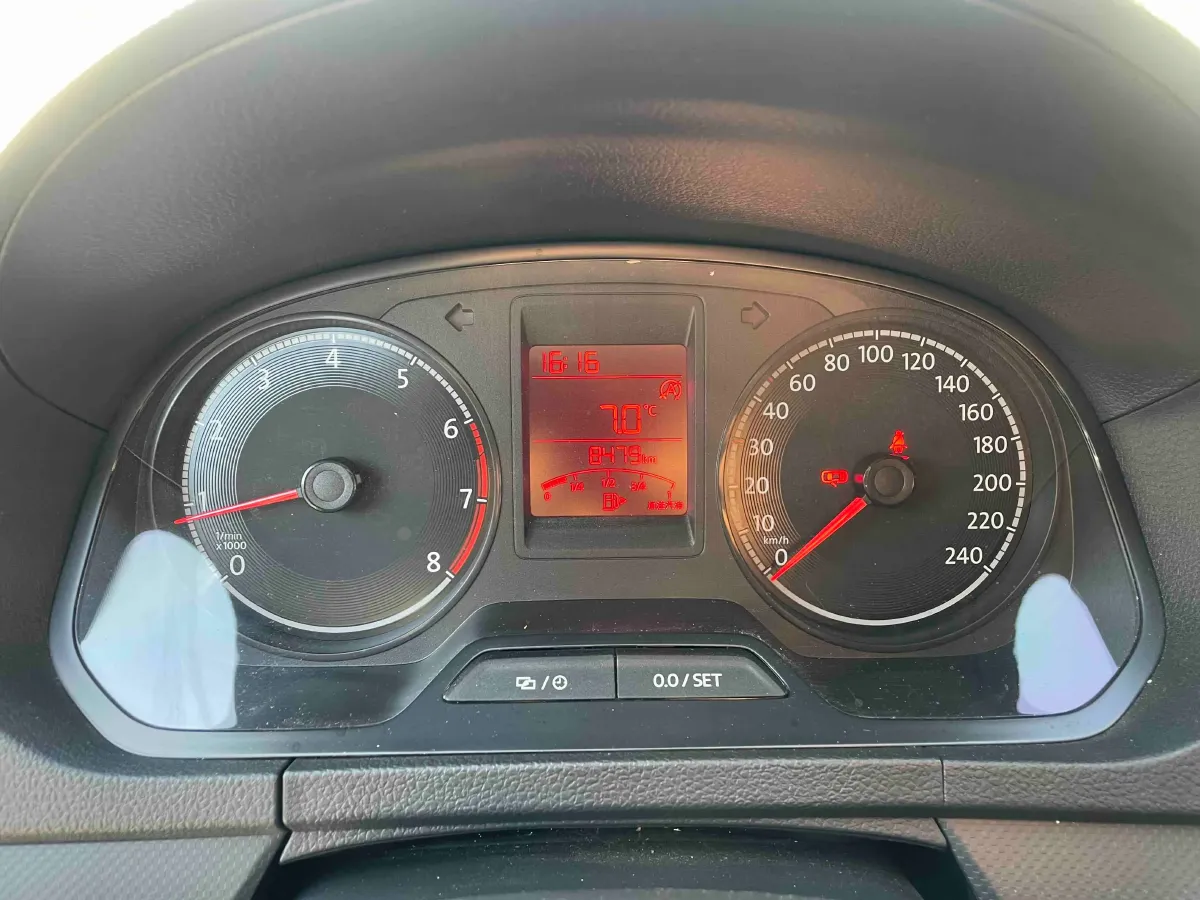 2024 Jetta VA3 1.5L 112HP L4 5MT,autocango,china used car exporter,china ev exporter,chinese used car exporter,chinese used ev exporter