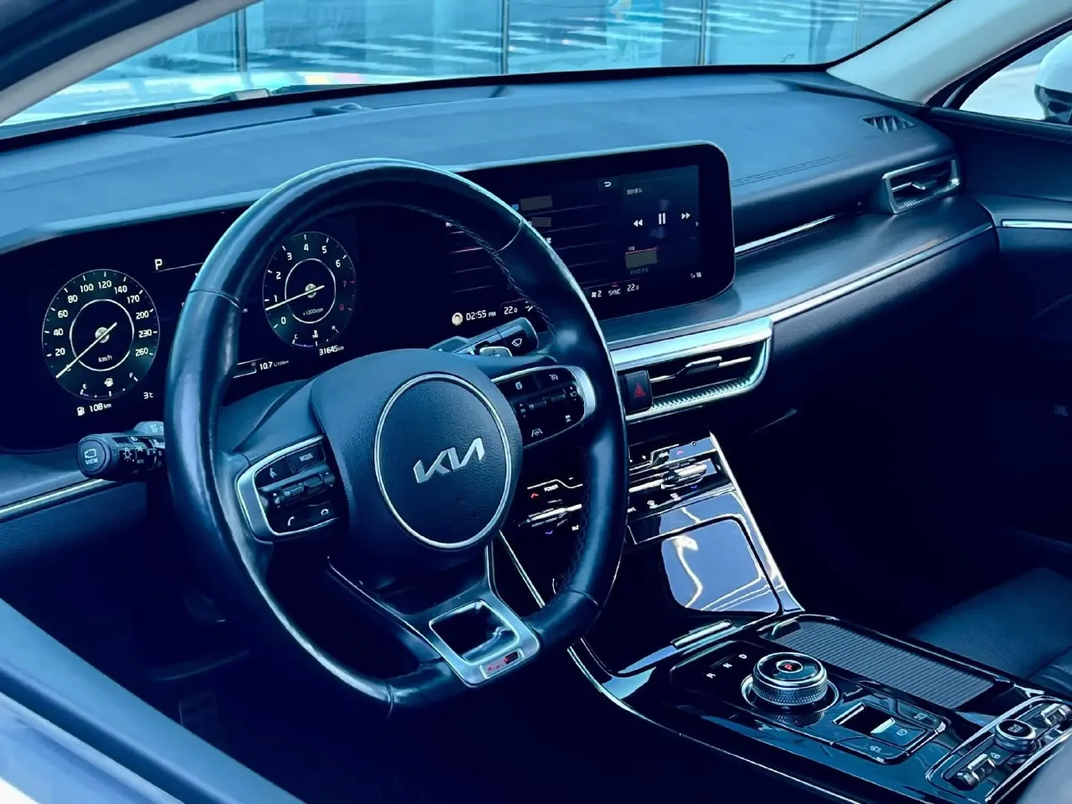 2020 Kia K5 2.0T 240HP L4 8AT,autocango,china used car exporter,china ev exporter,chinese used car exporter,chinese used ev exporter