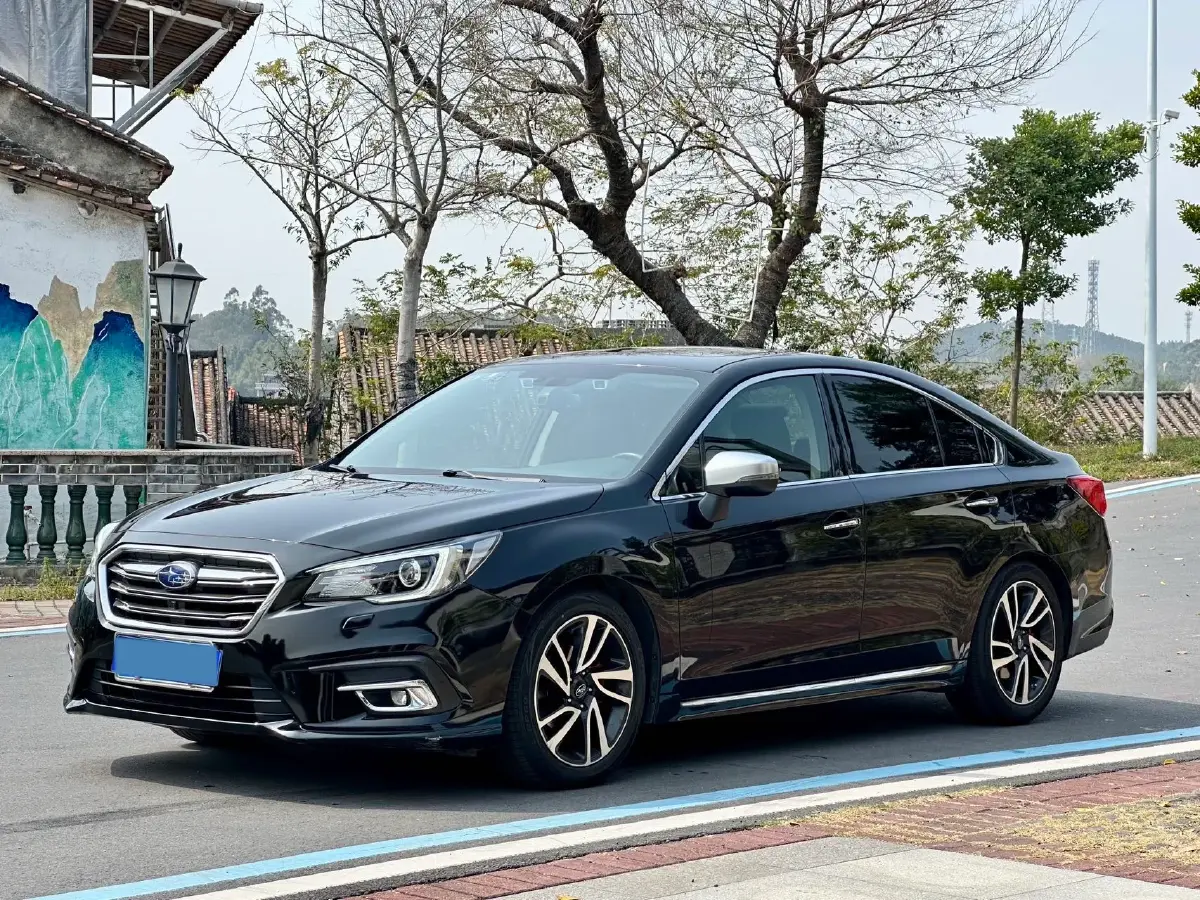 2020 Subaru Legacy 2.5L 175HP H4 CVT