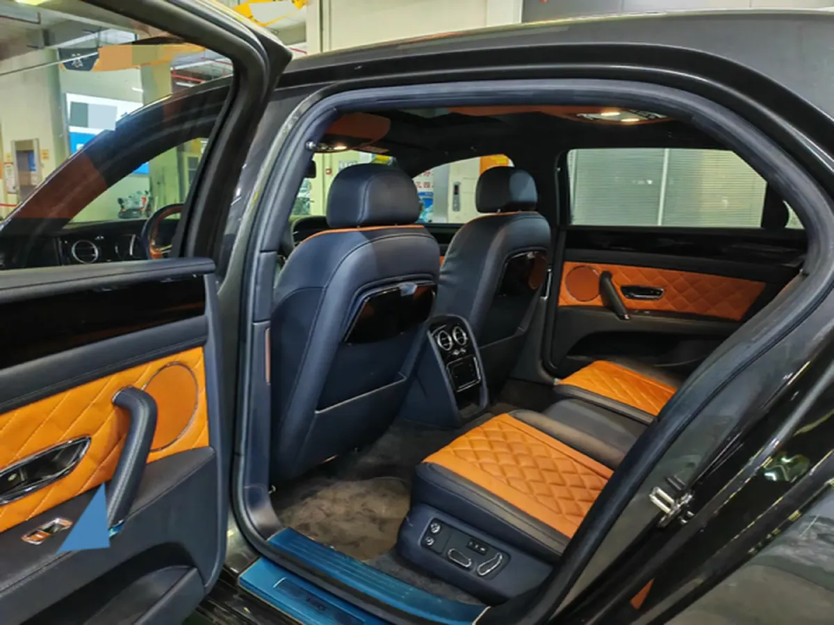 2017 Bentley Flying Spur 4.0T 528HP V8 8AT,autocango,china used car exporter,china ev exporter,chinese used car exporter,chinese used ev exporter