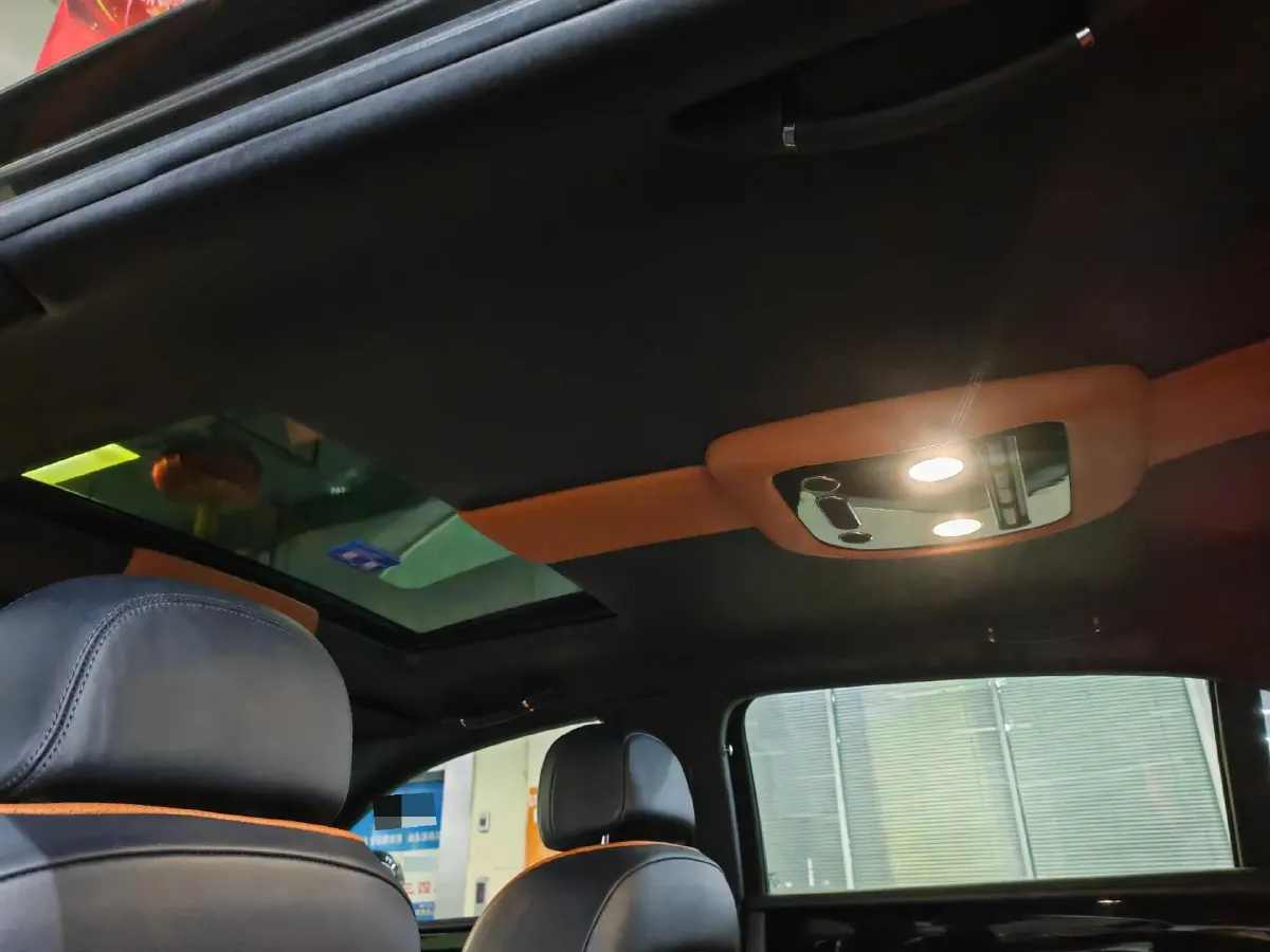 2017 Bentley Flying Spur 4.0T 528HP V8 8AT,autocango,china used car exporter,china ev exporter,chinese used car exporter,chinese used ev exporter