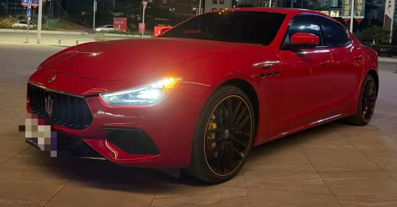 2021 Maserati Ghibli 3.0T 350HP V6 8AT,autocango,china used car exporter,china ev exporter,chinese used car exporter,chinese used ev exporter