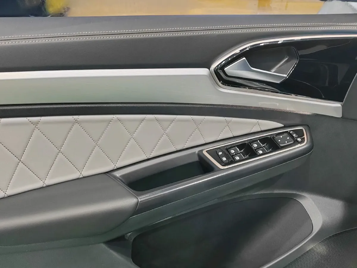 2023 Jetta VS7 1.4T 150HP L4 6AT,autocango,china used car exporter,china ev exporter,chinese used car exporter,chinese used ev exporter