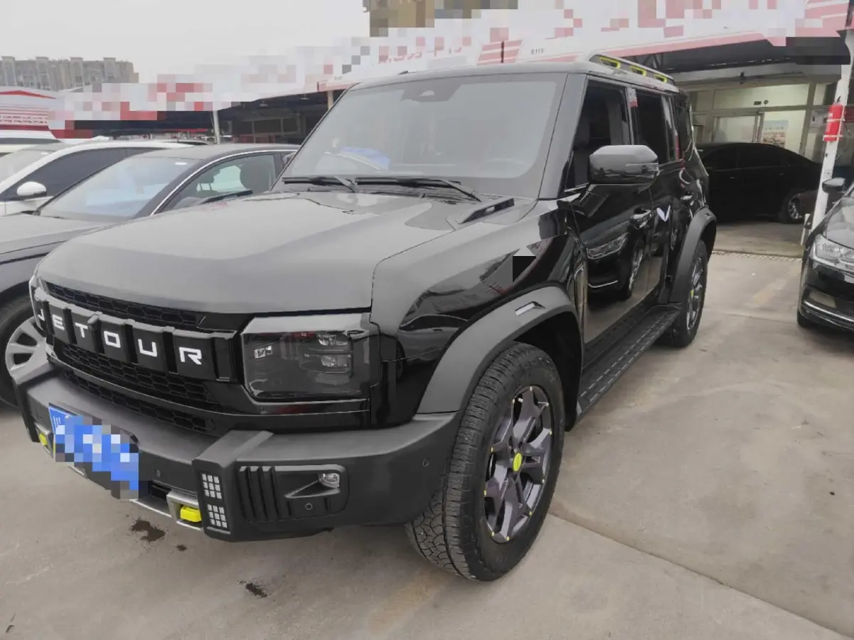 2023 Jetour Traveller 2.0T 254HP L4 7DCT