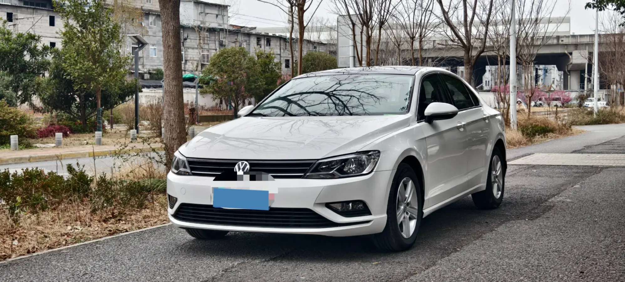 2017 Volkswagen Lamando 1.4T 131HP L4 7DCT