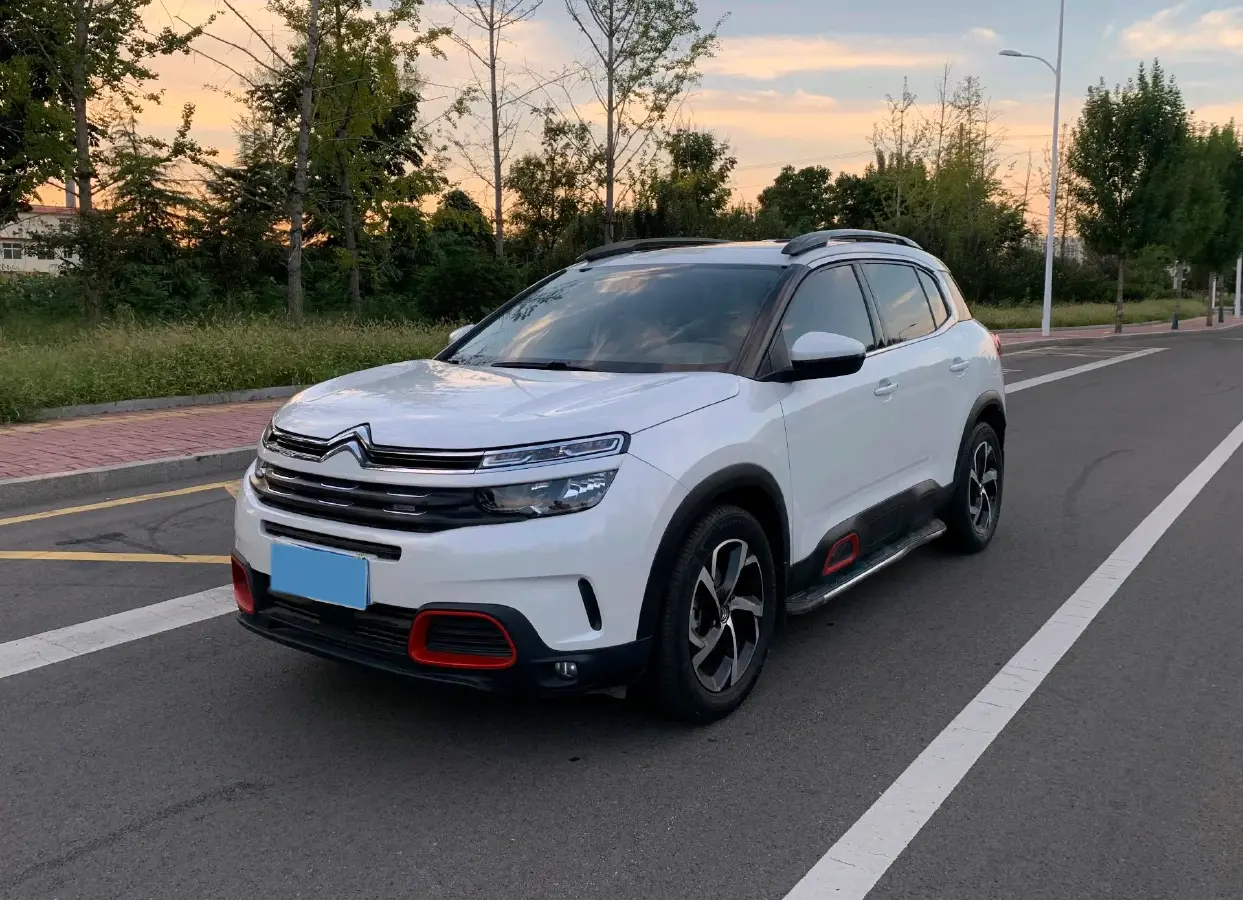 2019 Citroen C5 Aircross 1.6T 167HP L4 6AT