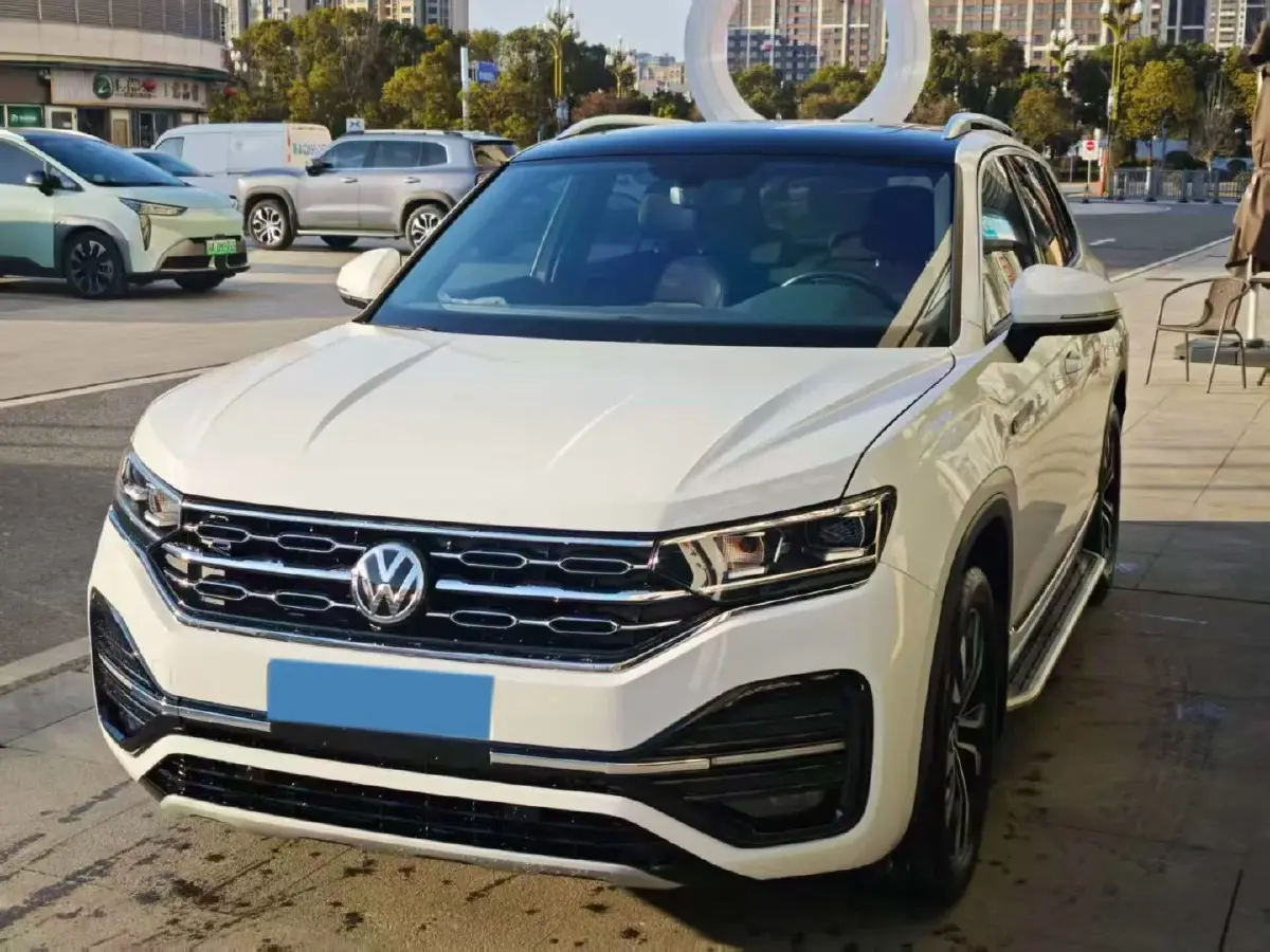 2020 Volkswagen Tayron 2.0T 220HP L4 7DCT
