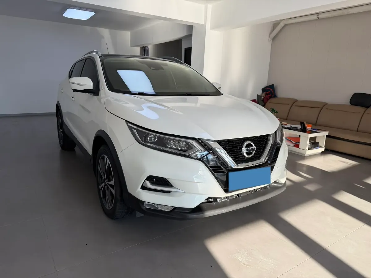 2022 Nissan Qashqai 2.0L 151HP L4 CVT,autocango,china used car exporter,china ev exporter,chinese used car exporter,chinese used ev exporter
