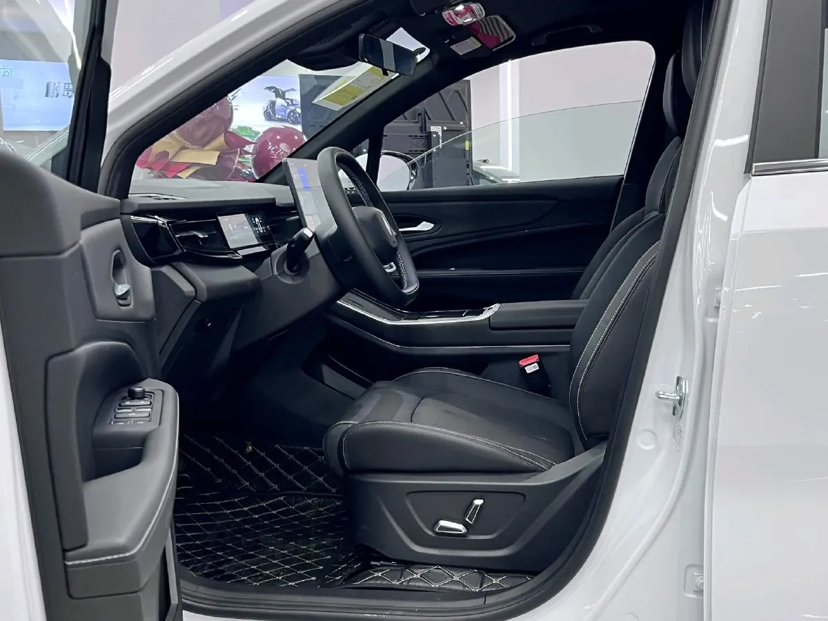 2023 Livan 7 BEV 68.03KWH,autocango,china used car exporter,china ev exporter,chinese used car exporter,chinese used ev exporter