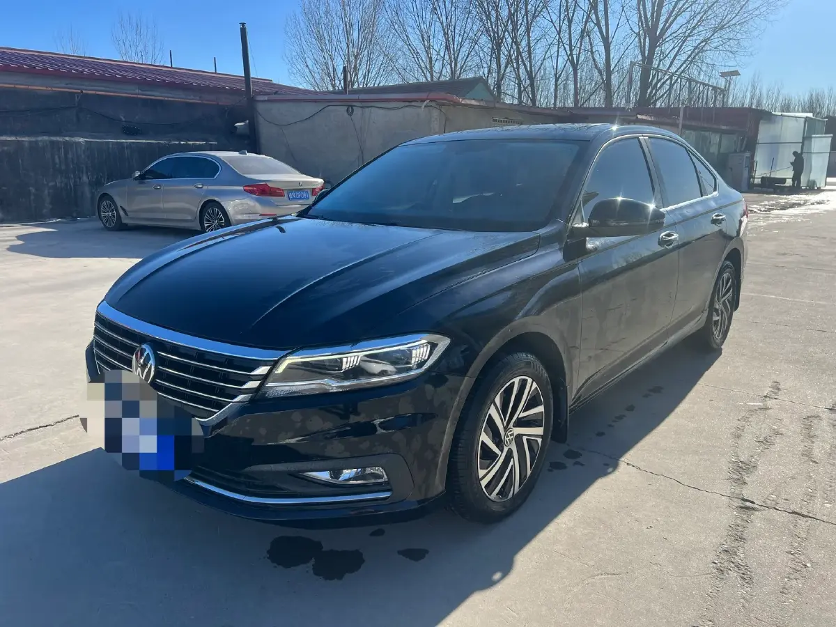 2022 Volkswagen T-Roc 1.4T 150HP L4 7DCT