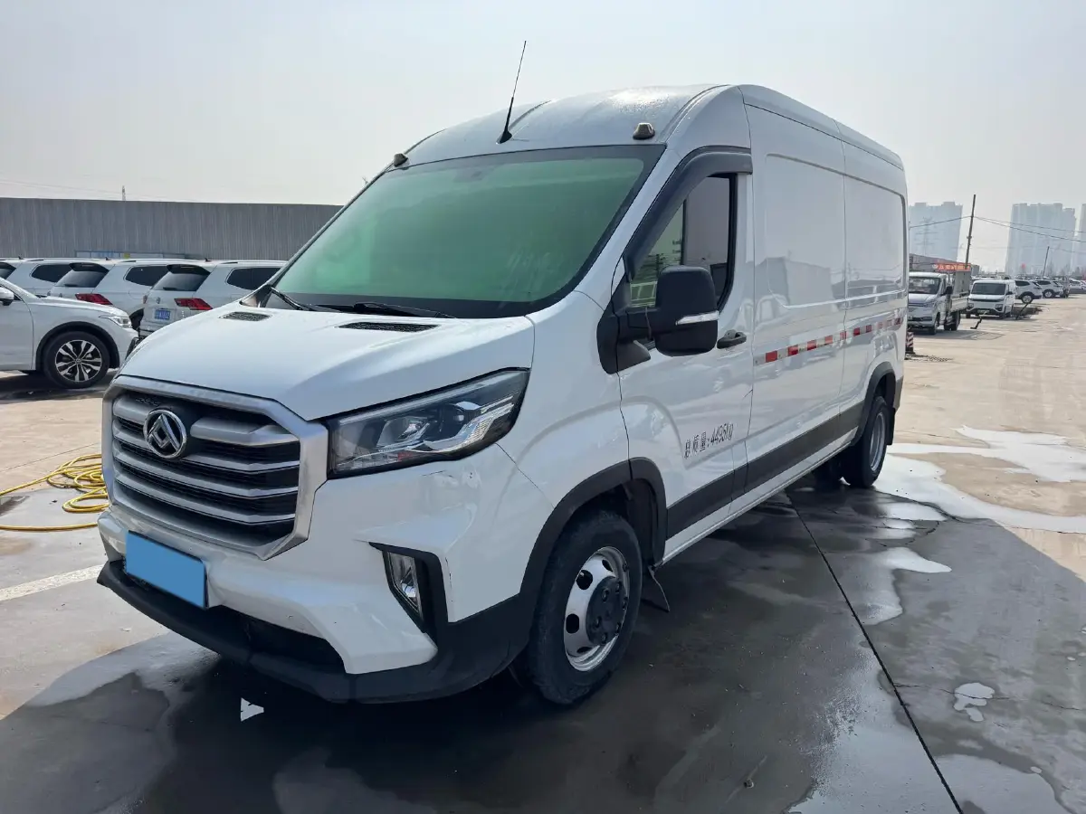 2022 MAXUS XinTu V90 2.0T 150HP L4 6MT