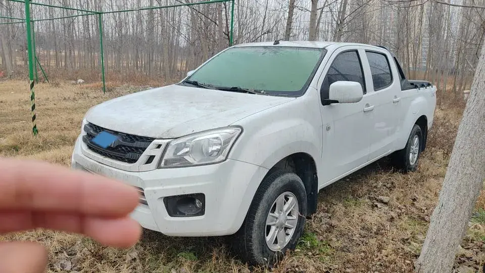 2020 Isuzu RE-MAX Jim 2.8T 120HP L4 5MT