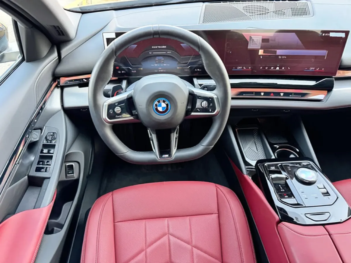 2024 BMW i5 BEV 79.05KWH,autocango,china used car exporter,china ev exporter,chinese used car exporter,chinese used ev exporter