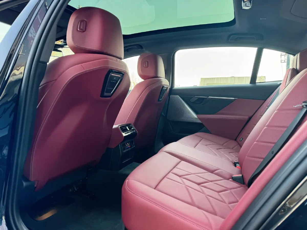 2024 BMW i5 BEV 79.05KWH,autocango,china used car exporter,china ev exporter,chinese used car exporter,chinese used ev exporter