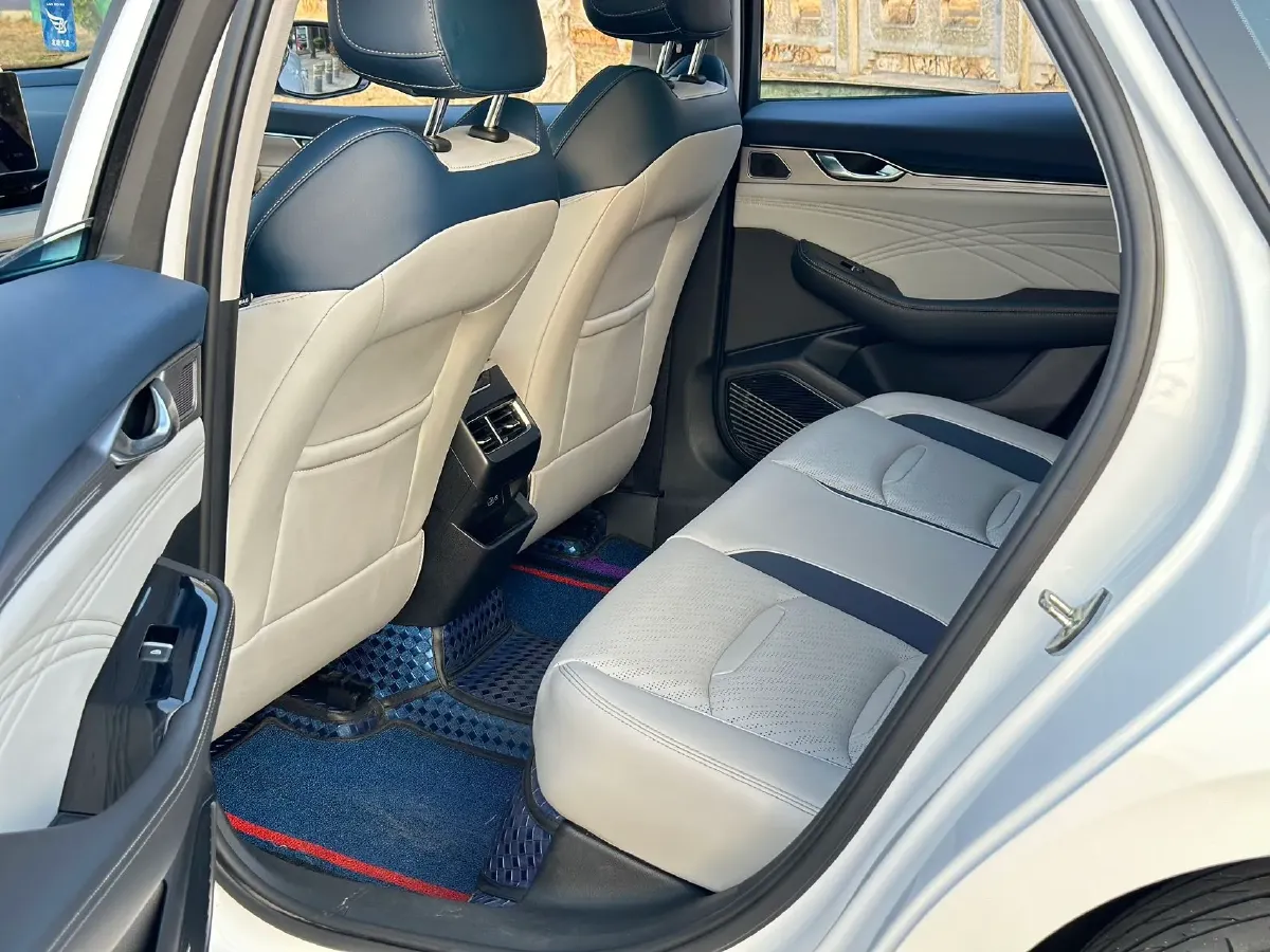 2020 Peugeot 408 1.6T 170HP L4 6AT,autocango,china used car exporter,china ev exporter,chinese used car exporter,chinese used ev exporter