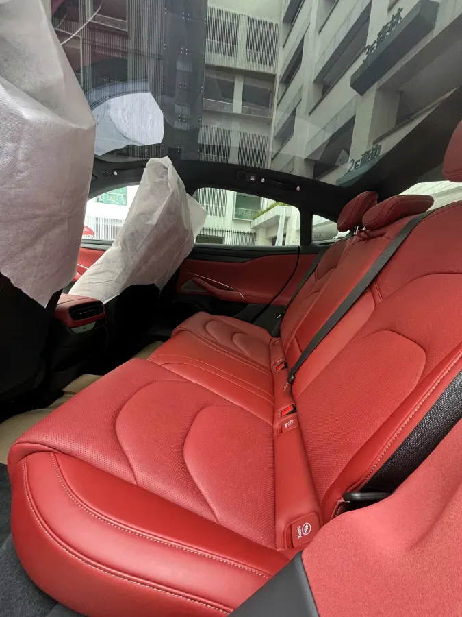 2024 MI SU7 BEV 94.3KWH,autocango,china used car exporter,china ev exporter,chinese used car exporter,chinese used ev exporter