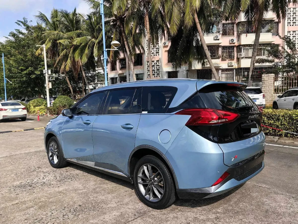 2020 HaiMa 7X 1.6T 195HP L4 6AT,autocango,china used car exporter,china ev exporter,chinese used car exporter,chinese used ev exporter