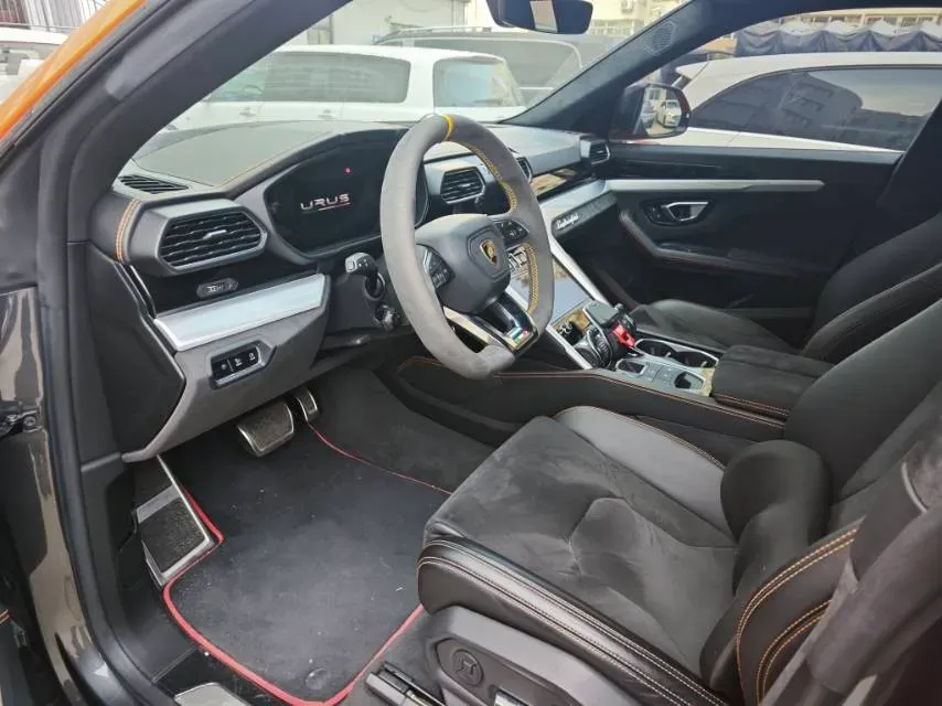 2018 Lamborghini Urus 4.0T 650HP V8 8AT,autocango,china used car exporter,china ev exporter,chinese used car exporter,chinese used ev exporter