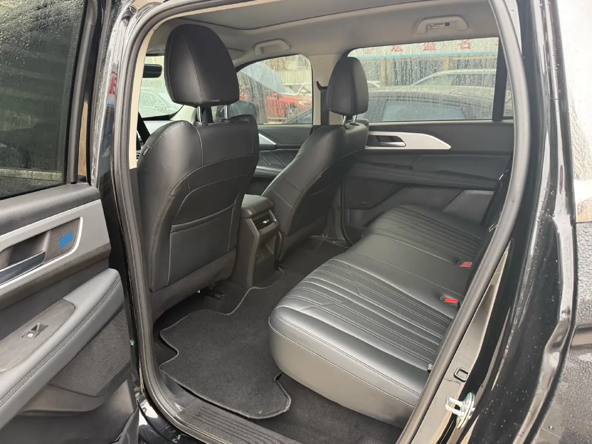 2023 Haval H5 2.0T 166HP L4 8AT,autocango,china used car exporter,china ev exporter,chinese used car exporter,chinese used ev exporter