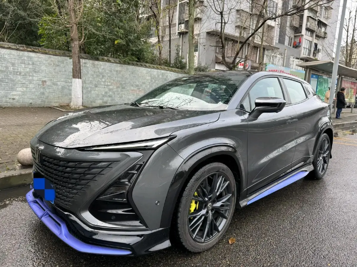 2023 ChangAn UNI-T 1.5T 188HP L4 7DCT