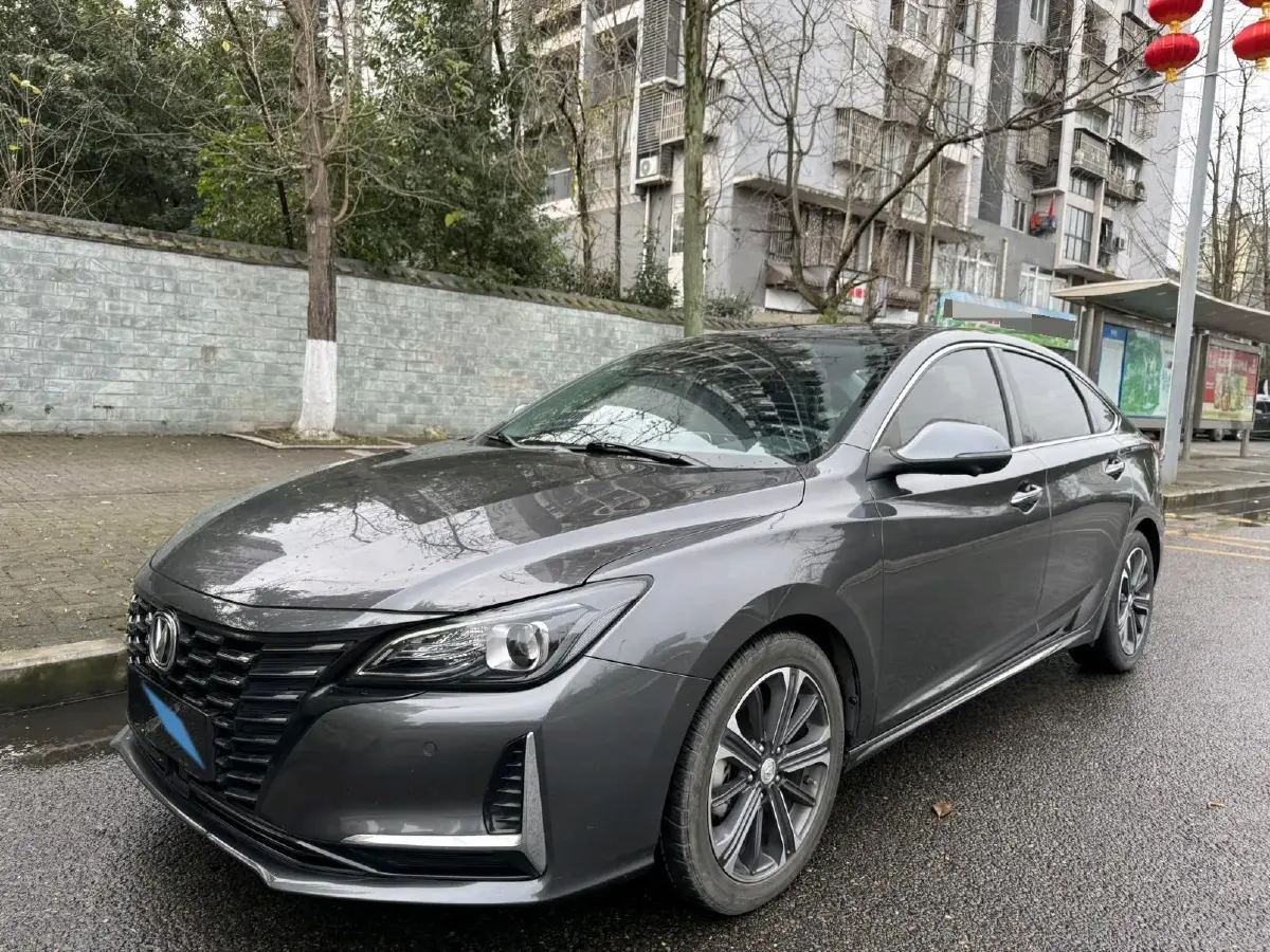 2022 ChangAn Raeton CC 1.5T 188HP L4 7DCT