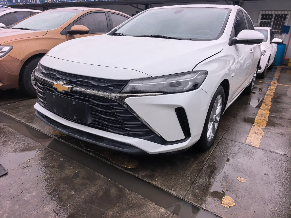 2023 Chevrolet Monza 1.5L 113HP L4 6DCT