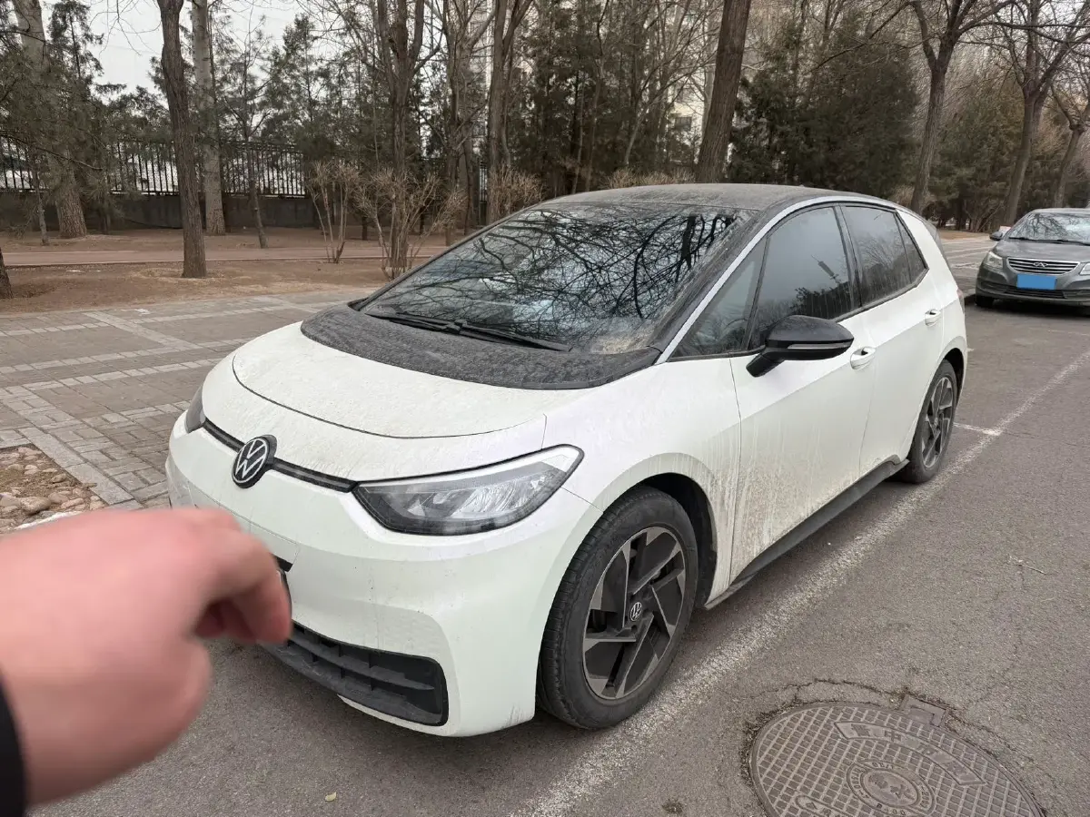 2024 Volkswagen ID.3 BEV 52.8KWH