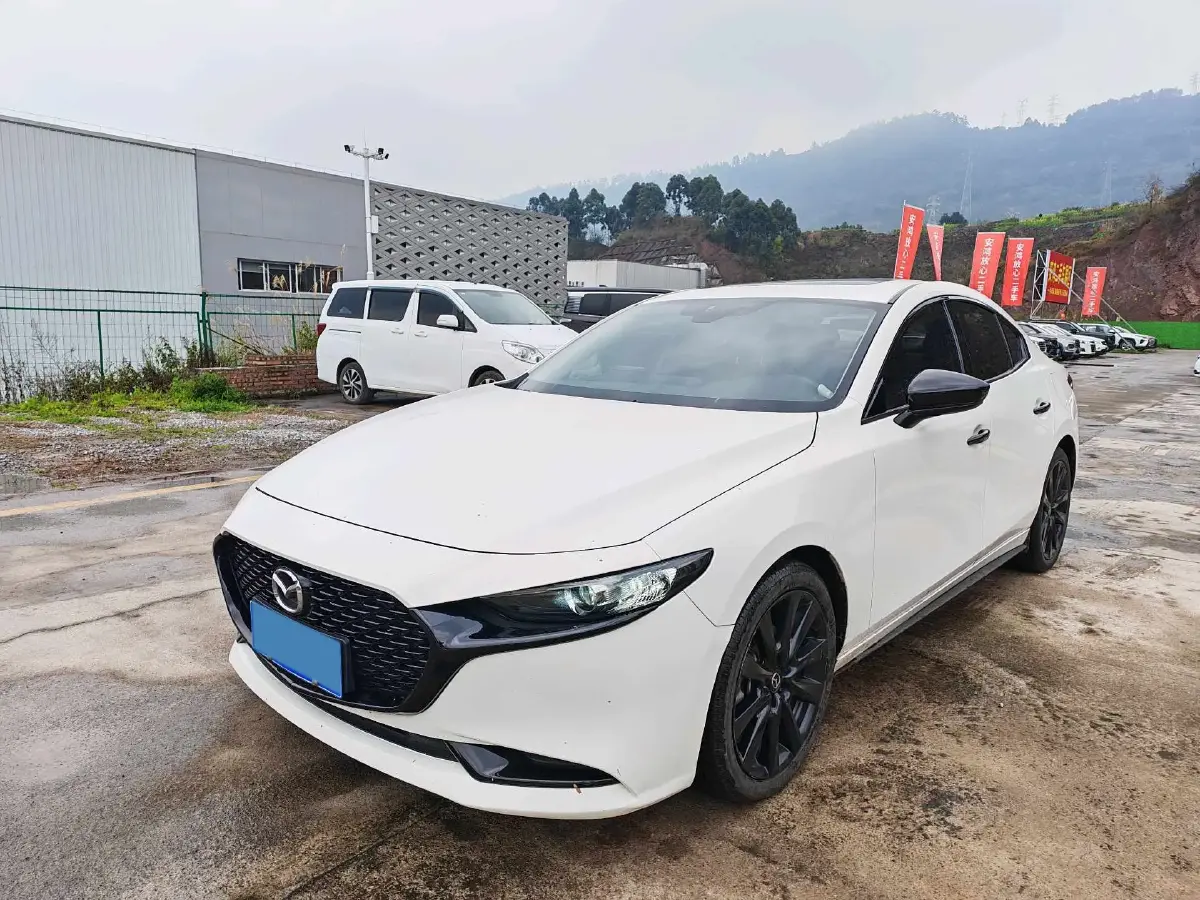 2020 Mazda 3 Axela 2.0L 158HP L4 6AT