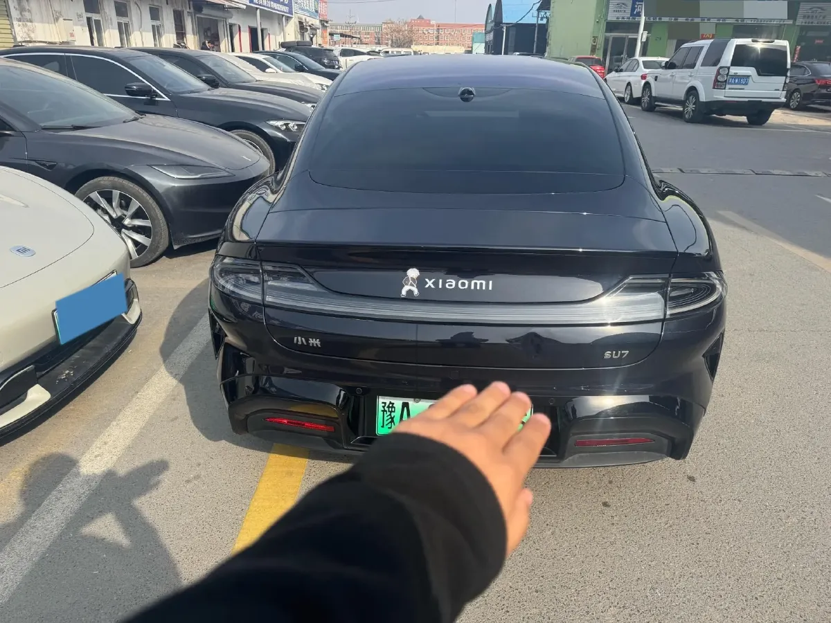 2024 MI SU7 BEV 73.6KWH,autocango,china used car exporter,china ev exporter,chinese used car exporter,chinese used ev exporter