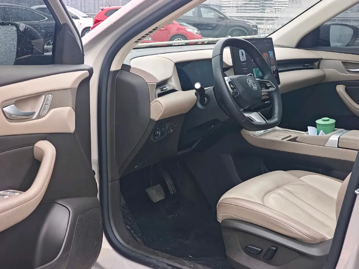 2025 MG MG ES5 BEV 62.2KWH,autocango,china used car exporter,china ev exporter,chinese used car exporter,chinese used ev exporter