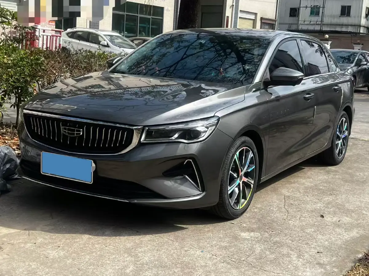 2022 Geely Emgrand 1.5L 114HP L4 CVT