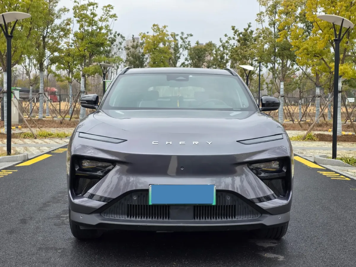 2023 Chery EV eQ7 BEV 67.12KWH,autocango,china used car exporter,china ev exporter,chinese used car exporter,chinese used ev exporter