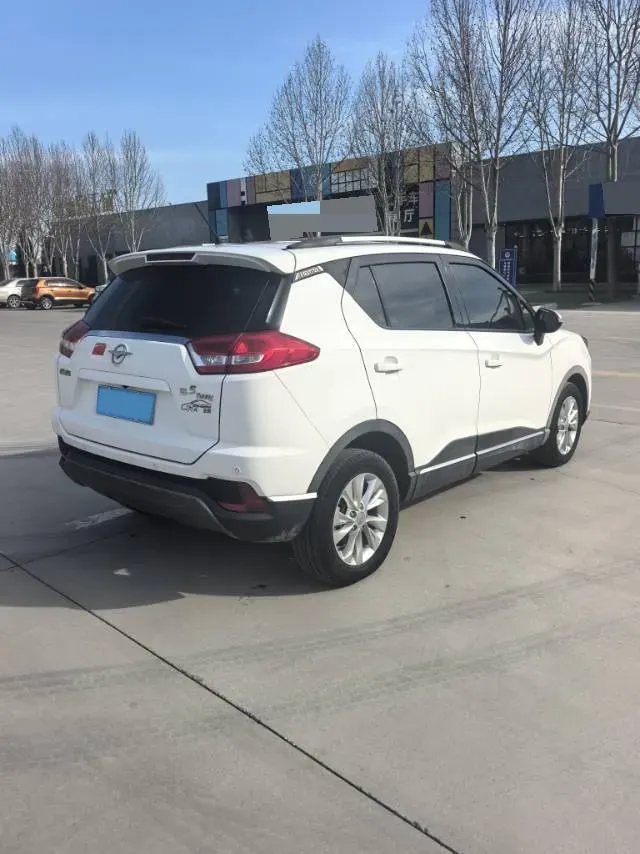 2017 HaiMa S5 Young Edition 1.6L 122HP L4 5MT,autocango,china used car exporter,china ev exporter,chinese used car exporter,chinese used ev exporter