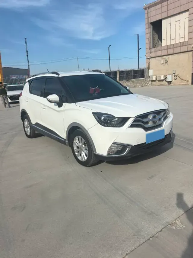 2017 HaiMa S5 Young Edition 1.6L 122HP L4 5MT,autocango,china used car exporter,china ev exporter,chinese used car exporter,chinese used ev exporter