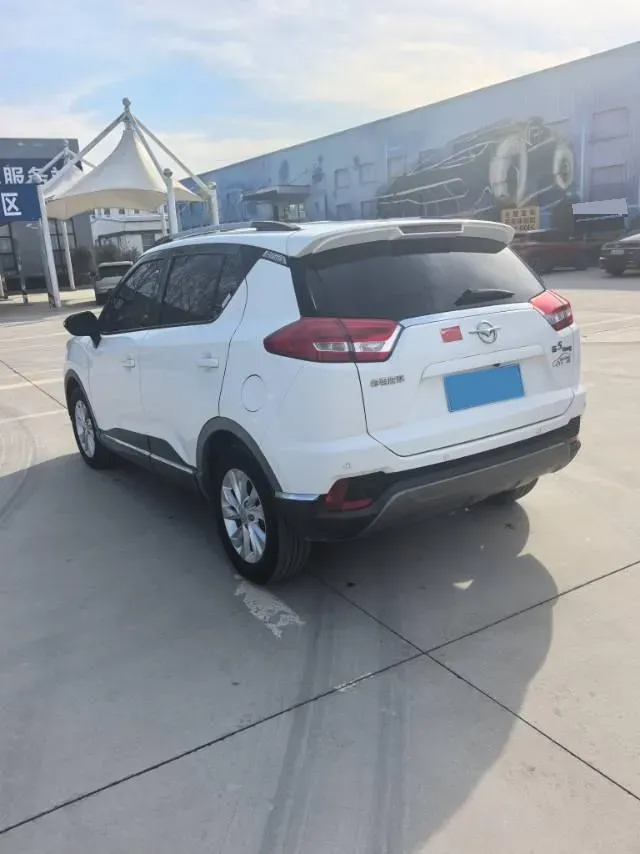 2017 HaiMa S5 Young Edition 1.6L 122HP L4 5MT,autocango,china used car exporter,china ev exporter,chinese used car exporter,chinese used ev exporter