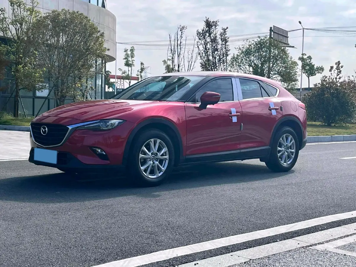 2018 Mazda CX-4 2.0L 158HP L4 6AT