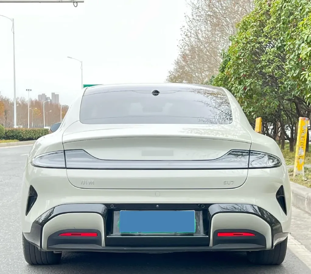 2024 MI SU7 BEV 73.6KWH,autocango,china used car exporter,china ev exporter,chinese used car exporter,chinese used ev exporter