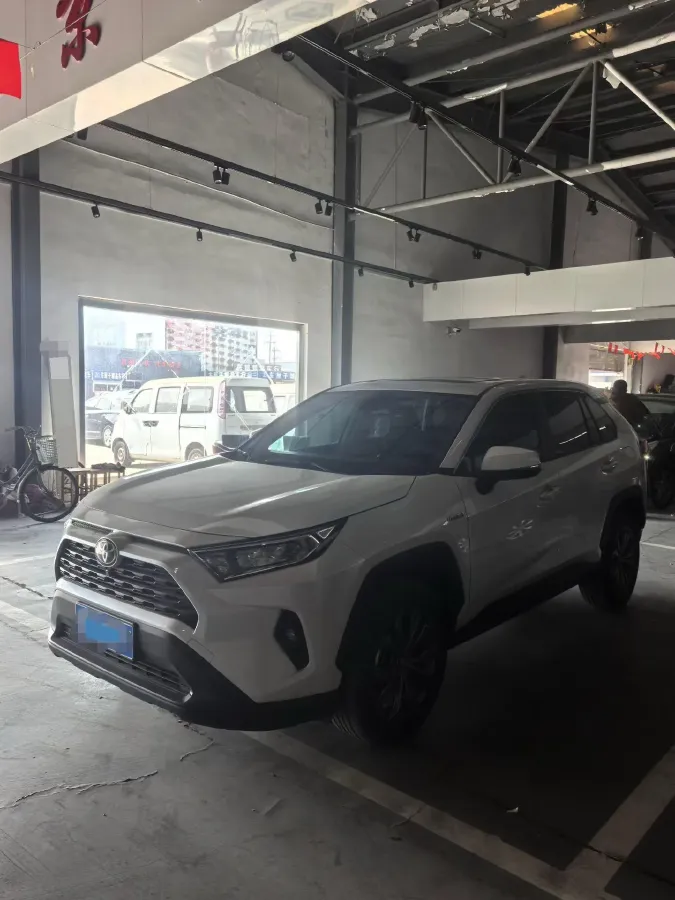 2023 Toyota RAV4 2.5L 178HP L4 E-CVT Hybrid,autocango,china used car exporter,china ev exporter,chinese used car exporter,chinese used ev exporter