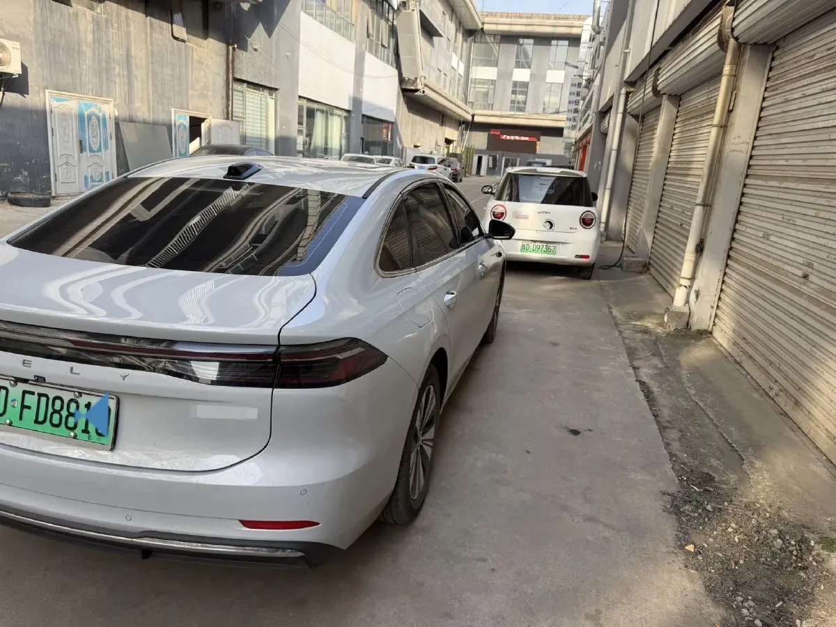 2025 Geely Galaxy A7 1.5L 112HP L4 1DHT PHEV,autocango,china used car exporter,china ev exporter,chinese used car exporter,chinese used ev exporter