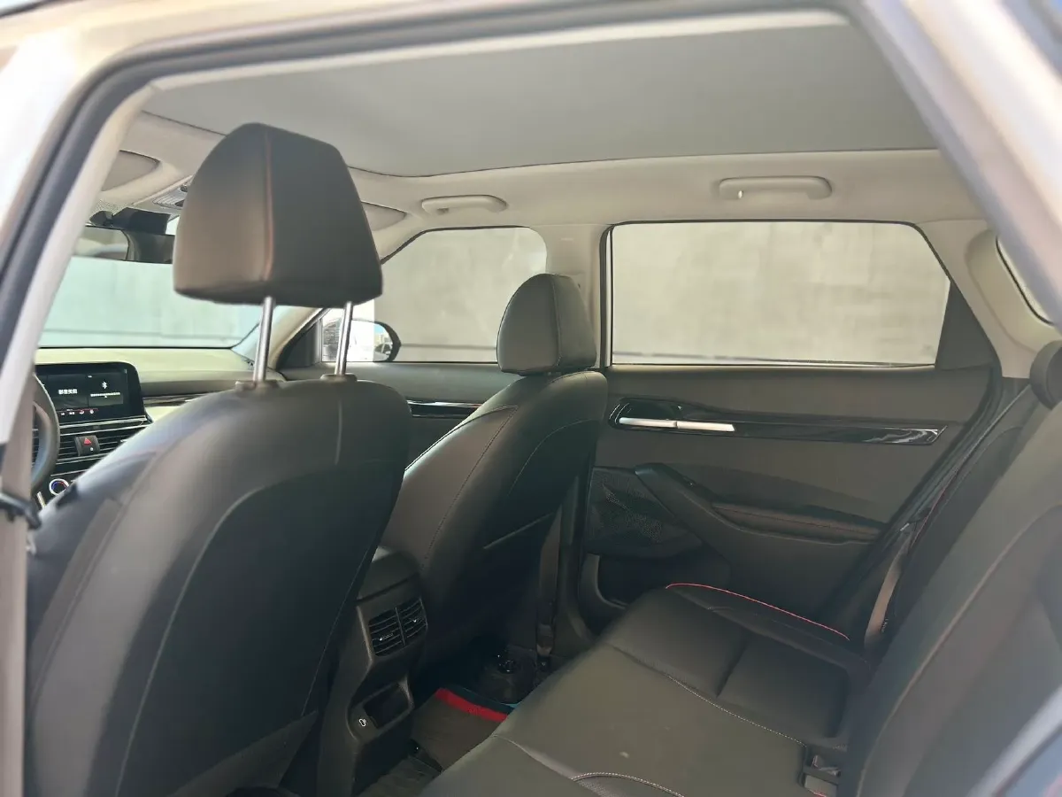 2023 Kia Seltos 1.5L 115HP L4 CVT,autocango,china used car exporter,china ev exporter,chinese used car exporter,chinese used ev exporter