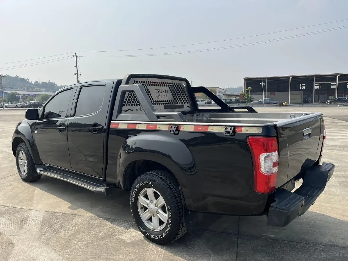 2018 FAW LanJian H6 2.5T 129HP L4 6MT,autocango,china used car exporter,china ev exporter,chinese used car exporter,chinese used ev exporter