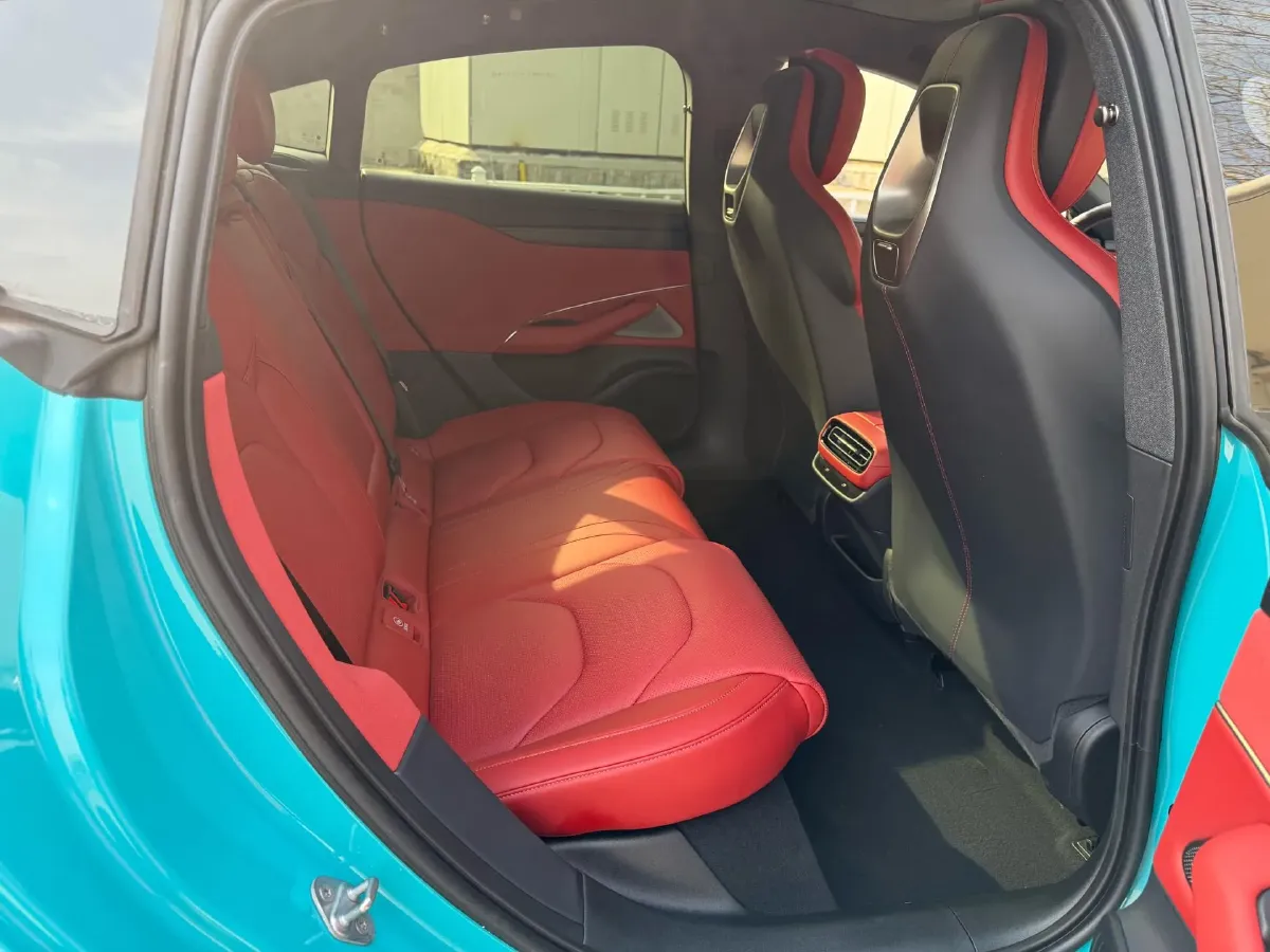 2024 MI SU7 BEV 73.6KWH,autocango,china used car exporter,china ev exporter,chinese used car exporter,chinese used ev exporter