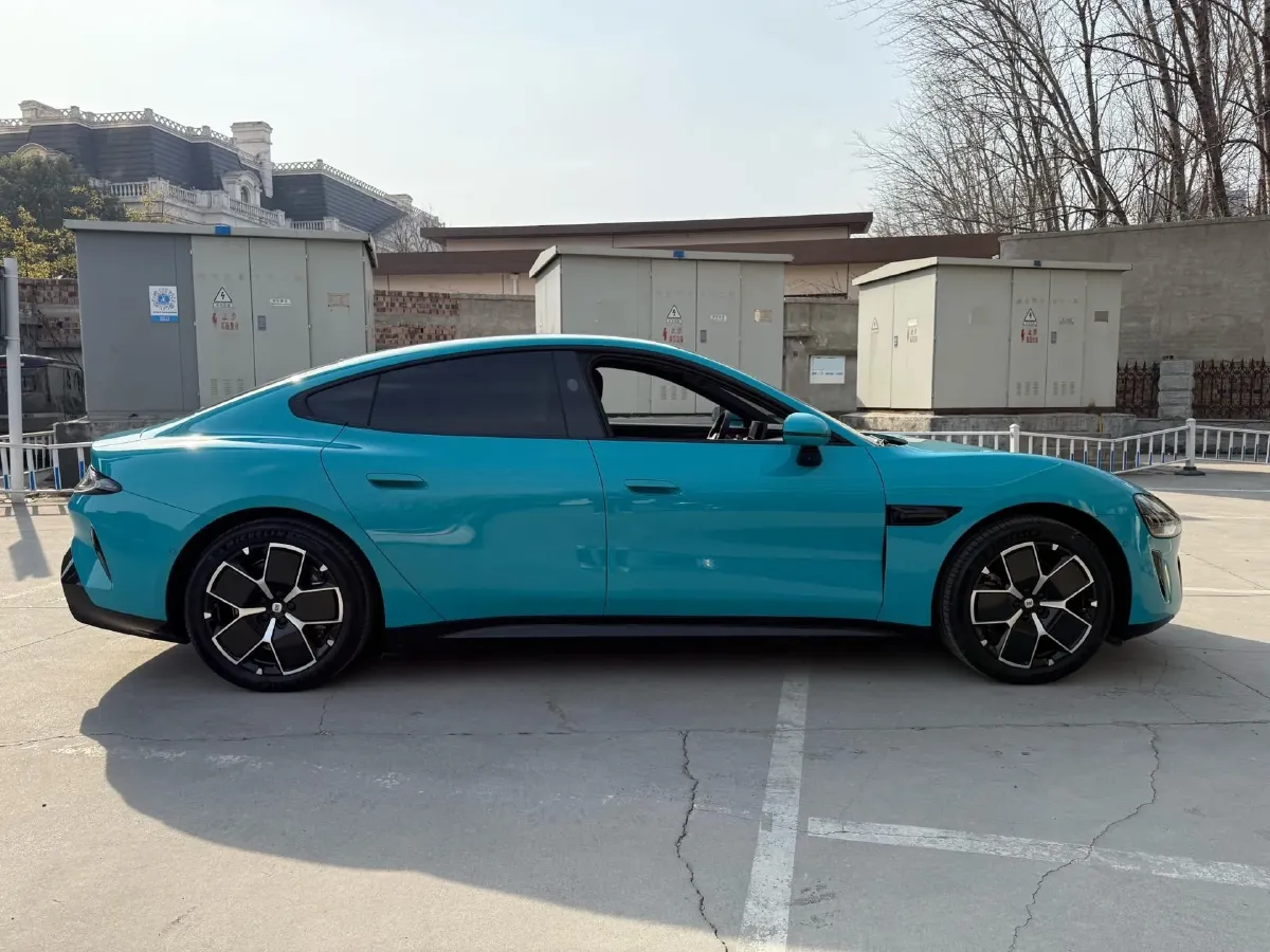 2024 MI SU7 BEV 73.6KWH,autocango,china used car exporter,china ev exporter,chinese used car exporter,chinese used ev exporter